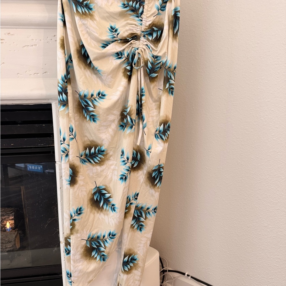 SHEIN Cream and Blue Leaf Print Skirt